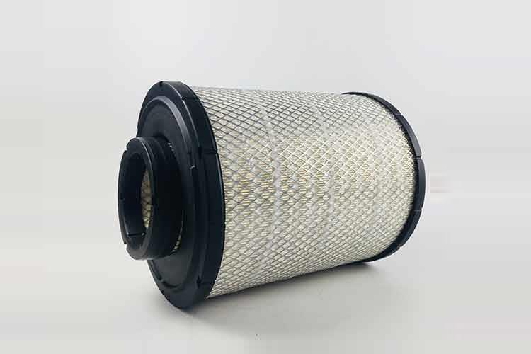 結(jié)構(gòu)緊湊，可以在任何方位上安裝，不受車輛機(jī)件布局的限制