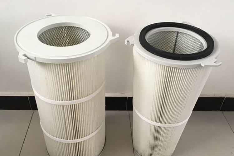 拋丸機除塵濾筒選用合成高強度聚酯長纖維非織造布材料，其纖維呈光滑的管狀纖維相互交叉，開孔更小，分布更均勻，具有良好的過濾性能