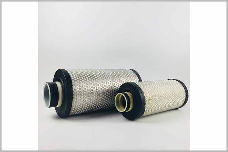 定期維護(hù)保養(yǎng)發(fā)動(dòng)機(jī)空氣濾清器對(duì)延長發(fā)動(dòng)機(jī)壽命至關(guān)重要