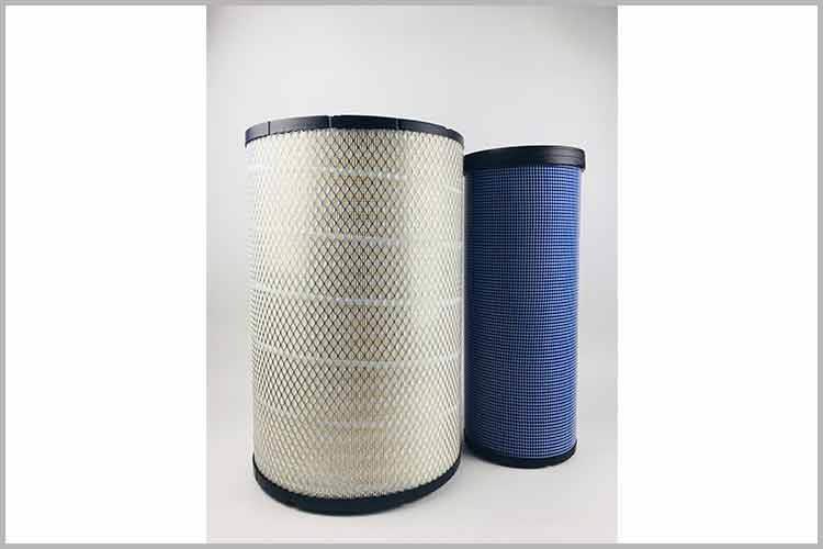 降低客車空氣濾清器濾清效果，易將機(jī)油吸入氣缸。使用沉淀過的廢機(jī)油，比較經(jīng)濟(jì)實(shí)用。